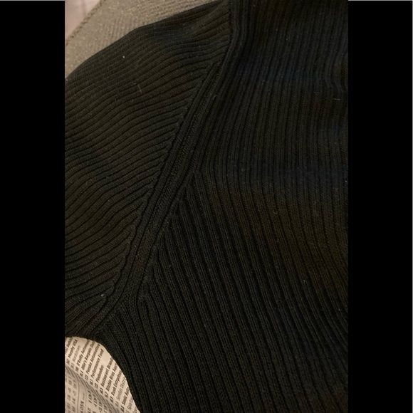 Oiver Perry Knitwear washable silk short sleeve top. Size P/M🥳🥳♦️ - Picture 6 of 6